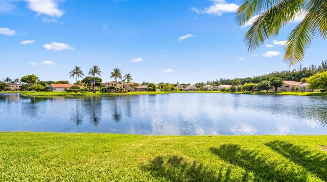 7865 Rockport Circle, Lake Worth, FL 33467
