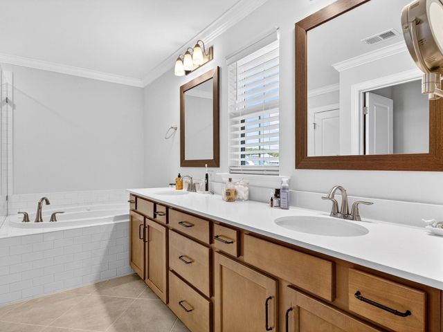 1427 Boatswain Drive, Inman, SC 29349