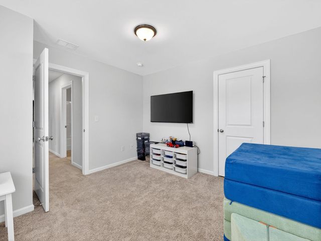 1427 Boatswain Drive, Inman, SC 29349