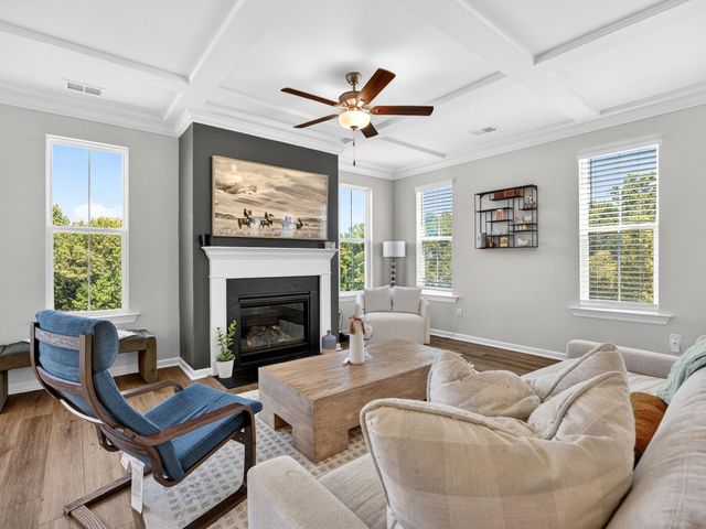 1427 Boatswain Drive, Inman, SC 29349