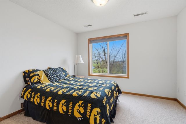 5003 Foxtail Court Court, Marion, IA 52302