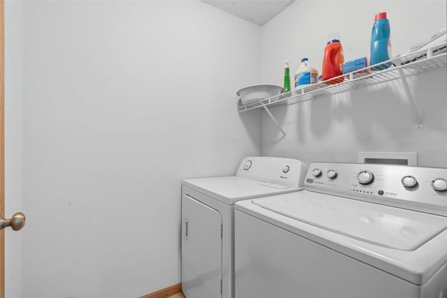 5003 Foxtail Court Court, Marion, IA 52302