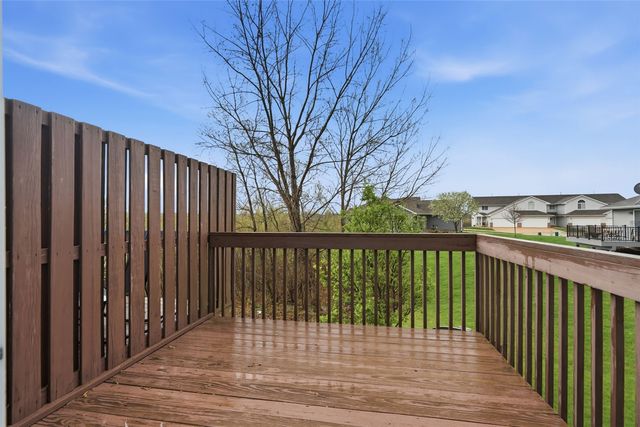 5003 Foxtail Court Court, Marion, IA 52302