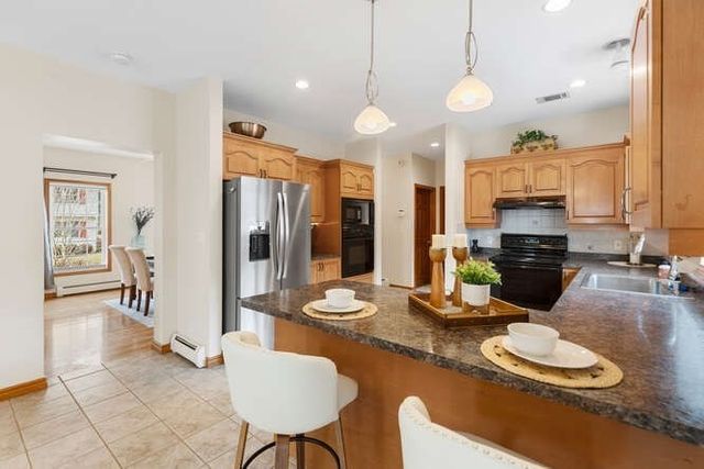 19 Fellsmere Ave, Wakefield, MA 01880