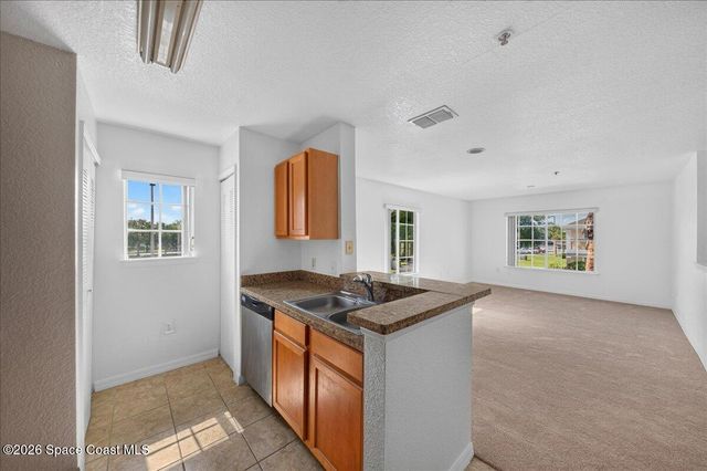 3511 D Avinci Way 2042, Melbourne, FL 32901