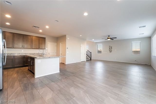 5946 Roaring Canyon Court, Las Vegas, NV 89139