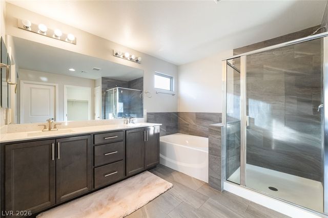 5946 Roaring Canyon Court, Las Vegas, NV 89139