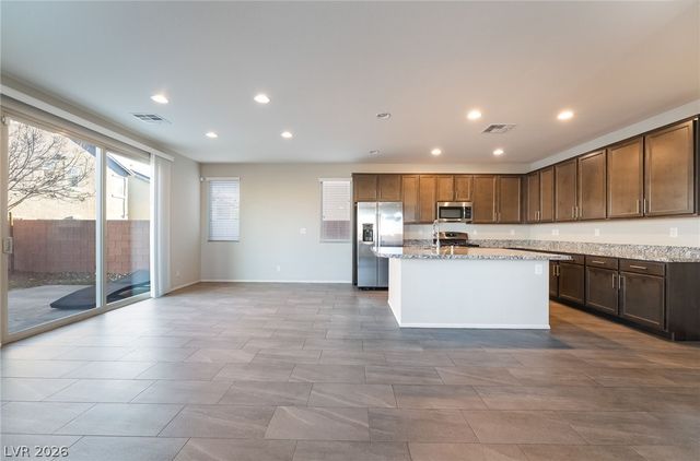 5946 Roaring Canyon Court, Las Vegas, NV 89139