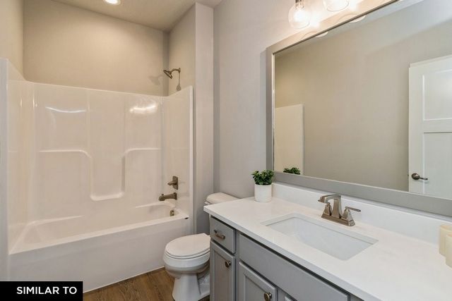 2513 NW Cedarwood Court, Ankeny, IA 50023