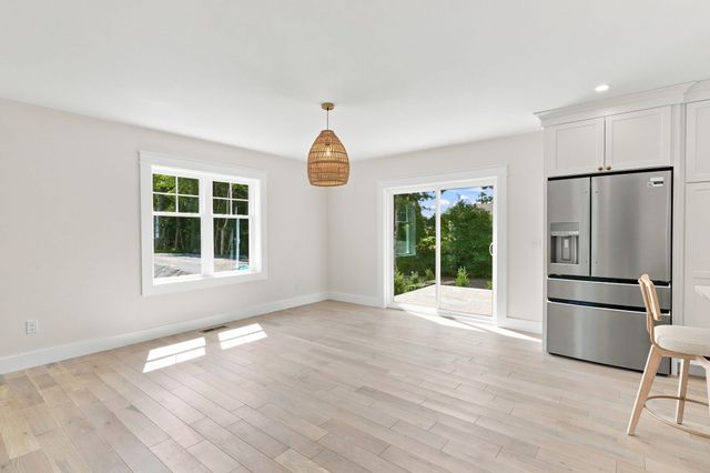 6 Collin's Way, Fairhaven, MA 02719