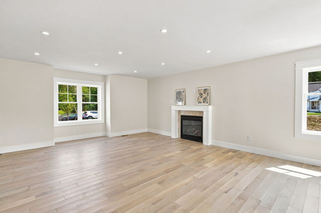 6 Collin's Way, Fairhaven, MA 02719