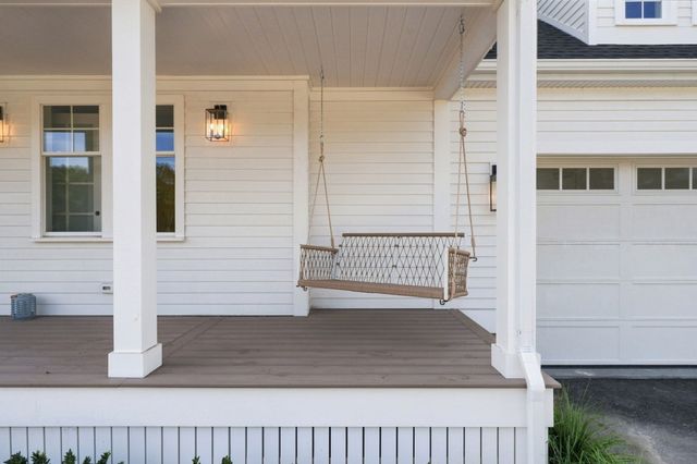 6 Collin's Way, Fairhaven, MA 02719