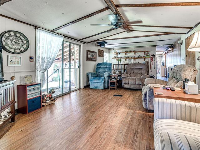 9201 E Slaughterville Road, Lexington, OK 73051