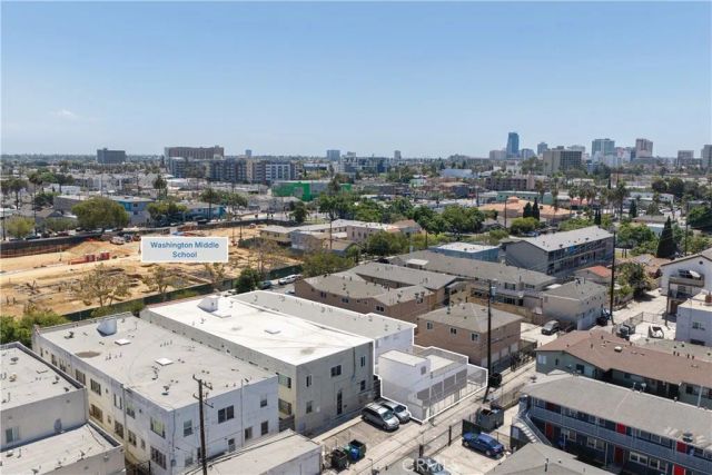 1425 Cedar Avenue, Long Beach, CA 90813