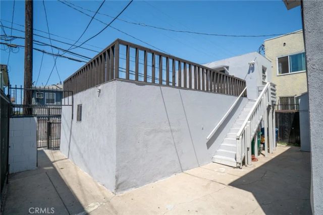 1425 Cedar Avenue, Long Beach, CA 90813