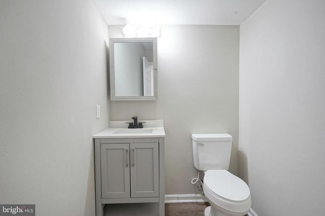 1903 DORAL DR, Blackwood, NJ 08012