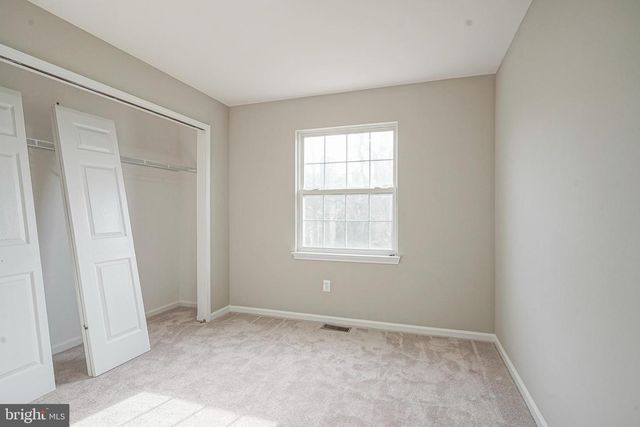 1903 DORAL DR, Blackwood, NJ 08012