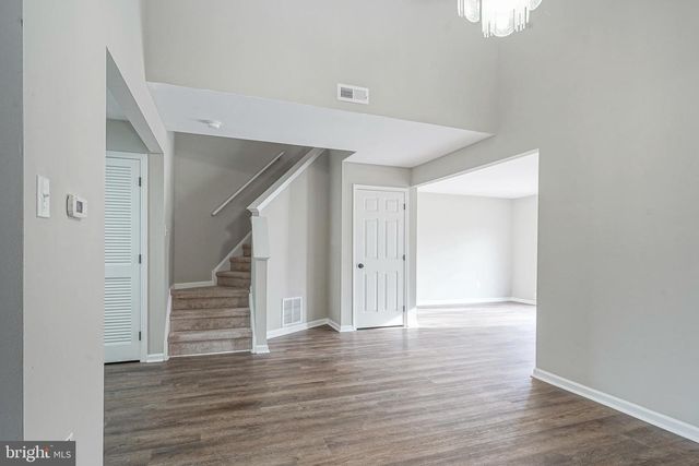 1903 DORAL DR, Blackwood, NJ 08012