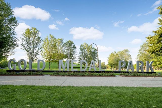 607 Washington Avenue S 302, Minneapolis, MN 55415