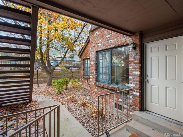 818 S Vance Street A, Lakewood, CO 80226