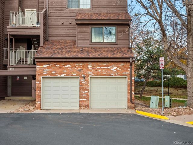 818 S Vance Street A, Lakewood, CO 80226
