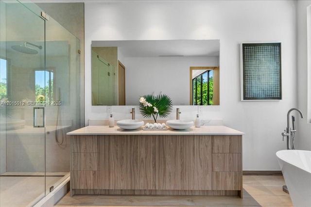 2175 SW 25th Street, Miami, FL 33133