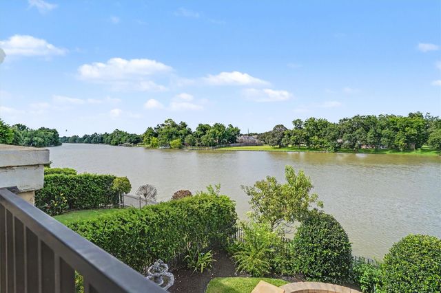 714 Old Oyster Trail, Sugar Land, TX 77478