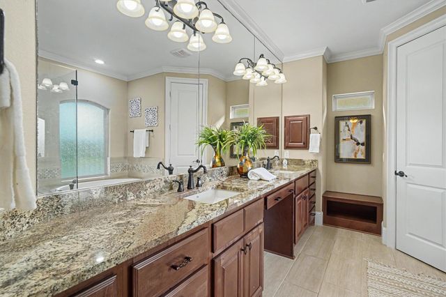 714 Old Oyster Trail, Sugar Land, TX 77478