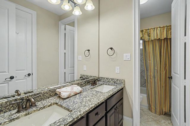 714 Old Oyster Trail, Sugar Land, TX 77478