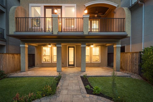 714 Old Oyster Trail, Sugar Land, TX 77478