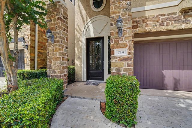 714 Old Oyster Trail, Sugar Land, TX 77478