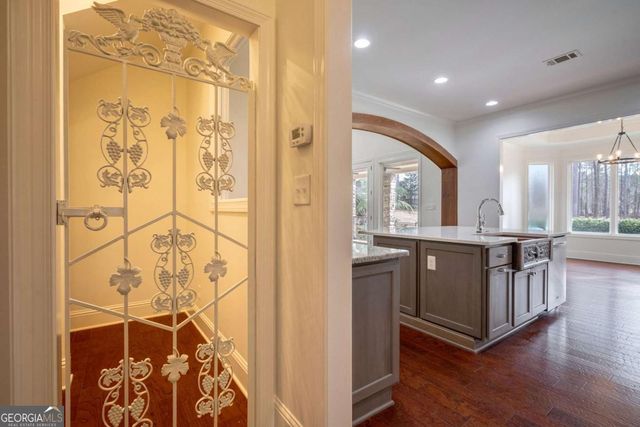 1040 Lake Drive, Greensboro, GA 30642