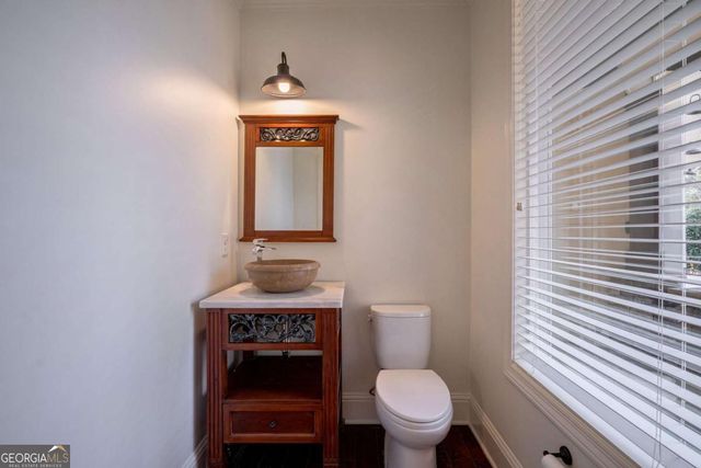 1040 Lake Drive, Greensboro, GA 30642