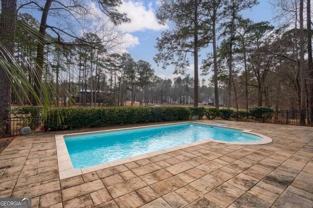 1040 Lake Drive, Greensboro, GA 30642