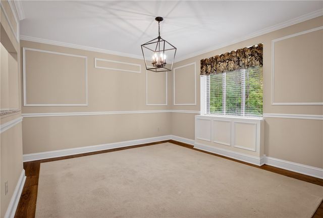 201 Grant St 212, Sewickley, PA 15143