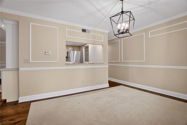 201 Grant St 212, Sewickley, PA 15143