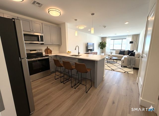 414 Mather Street 2D, Hamden, CT 06514