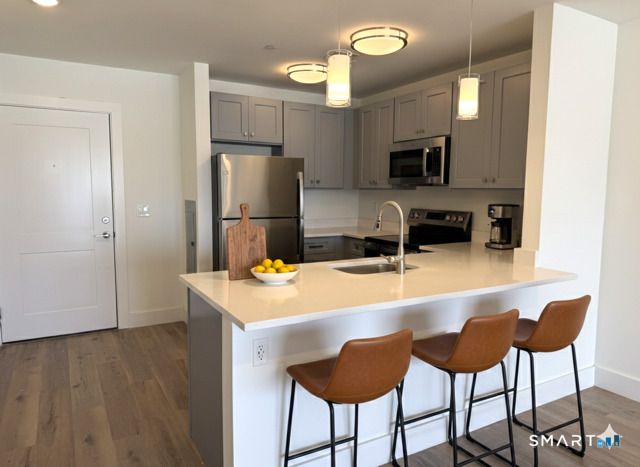 414 Mather Street 2D, Hamden, CT 06514