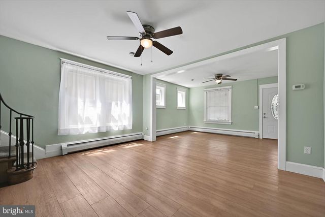 1038 FERN AVE, Reading, PA 19607