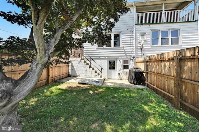 1038 FERN AVE, Reading, PA 19607