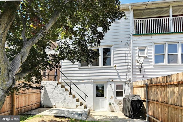 1038 FERN AVE, Reading, PA 19607