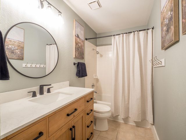 12802 Carrera DR, Austin, TX 78727