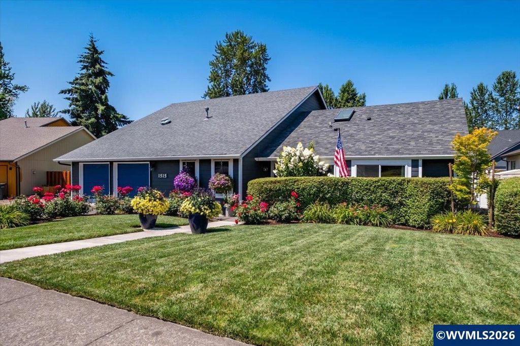 1515 Rock Ledge Dr NE, Keizer, OR 97303