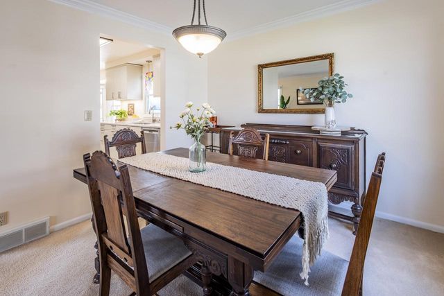 416 S Comanche LANE, Waukesha, WI 53188