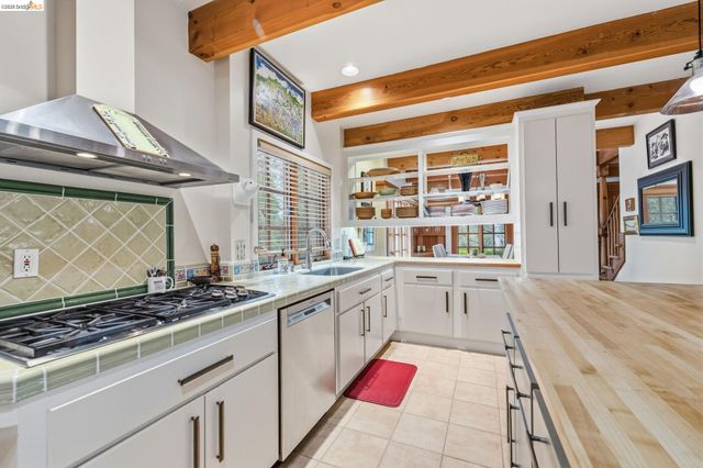 21280 Oneto Dr, Sonora, CA 95370