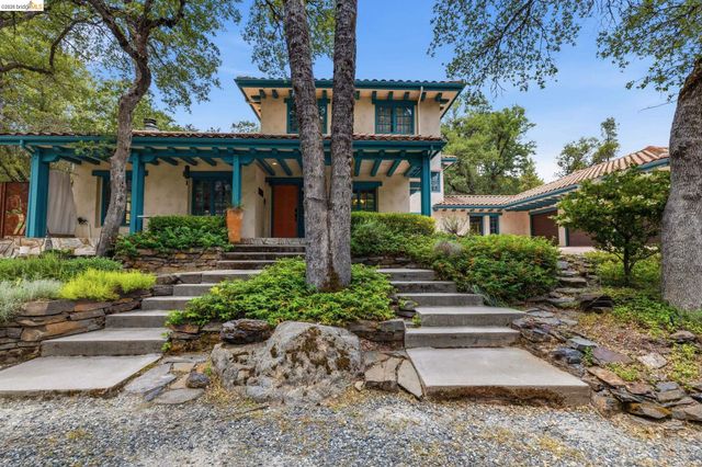 21280 Oneto Dr, Sonora, CA 95370