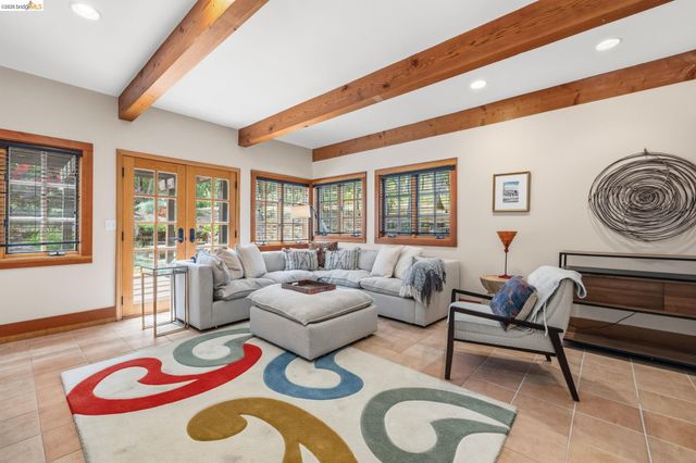 21280 Oneto Dr, Sonora, CA 95370
