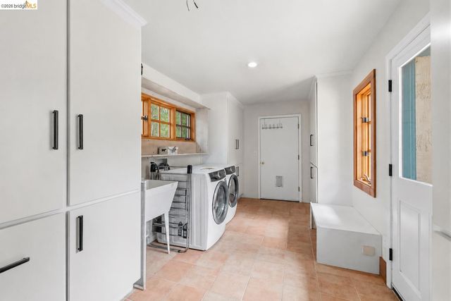 21280 Oneto Dr, Sonora, CA 95370