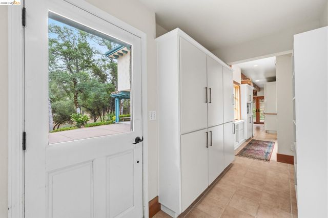 21280 Oneto Dr, Sonora, CA 95370