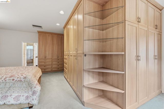 21280 Oneto Dr, Sonora, CA 95370